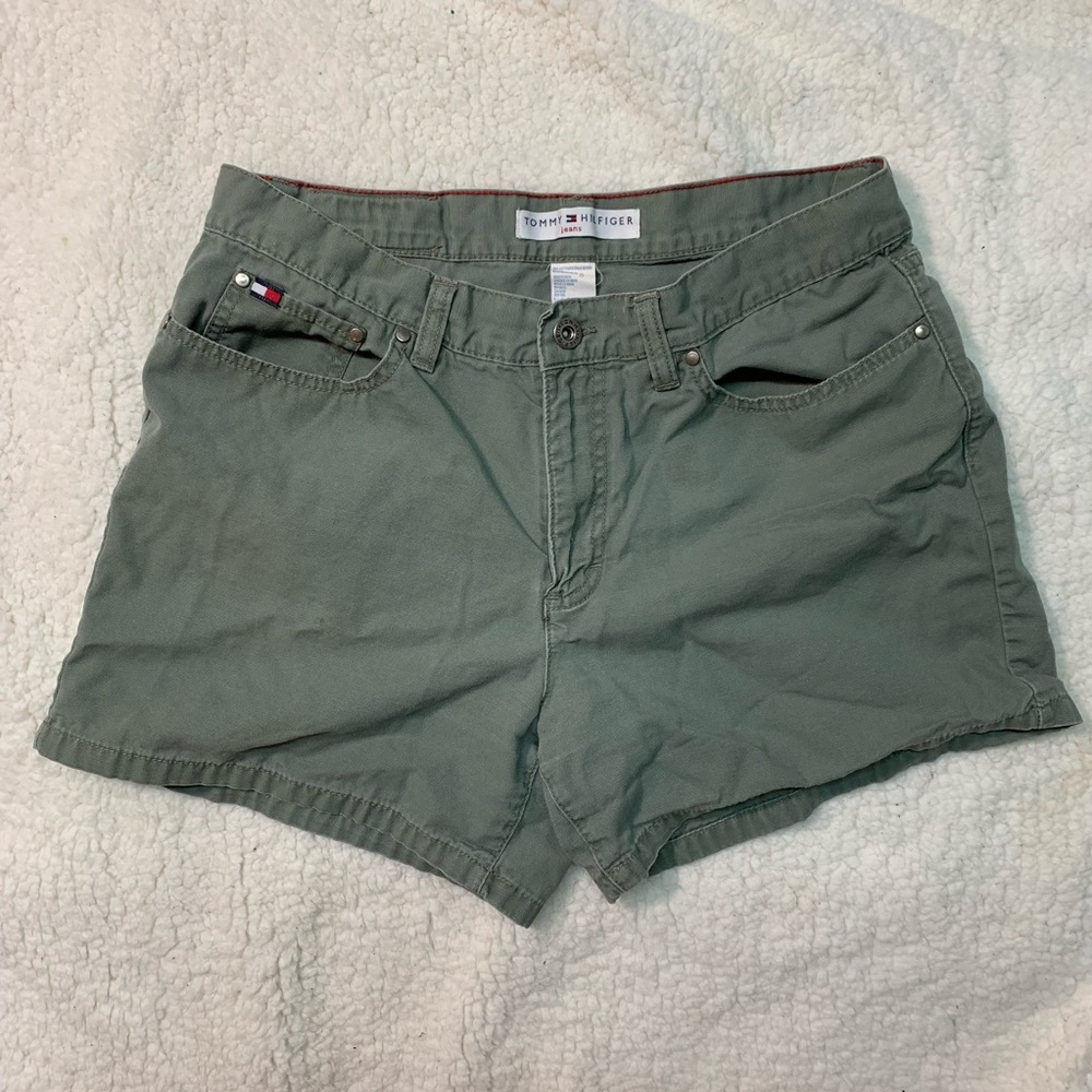 Tommy Mom Shorts